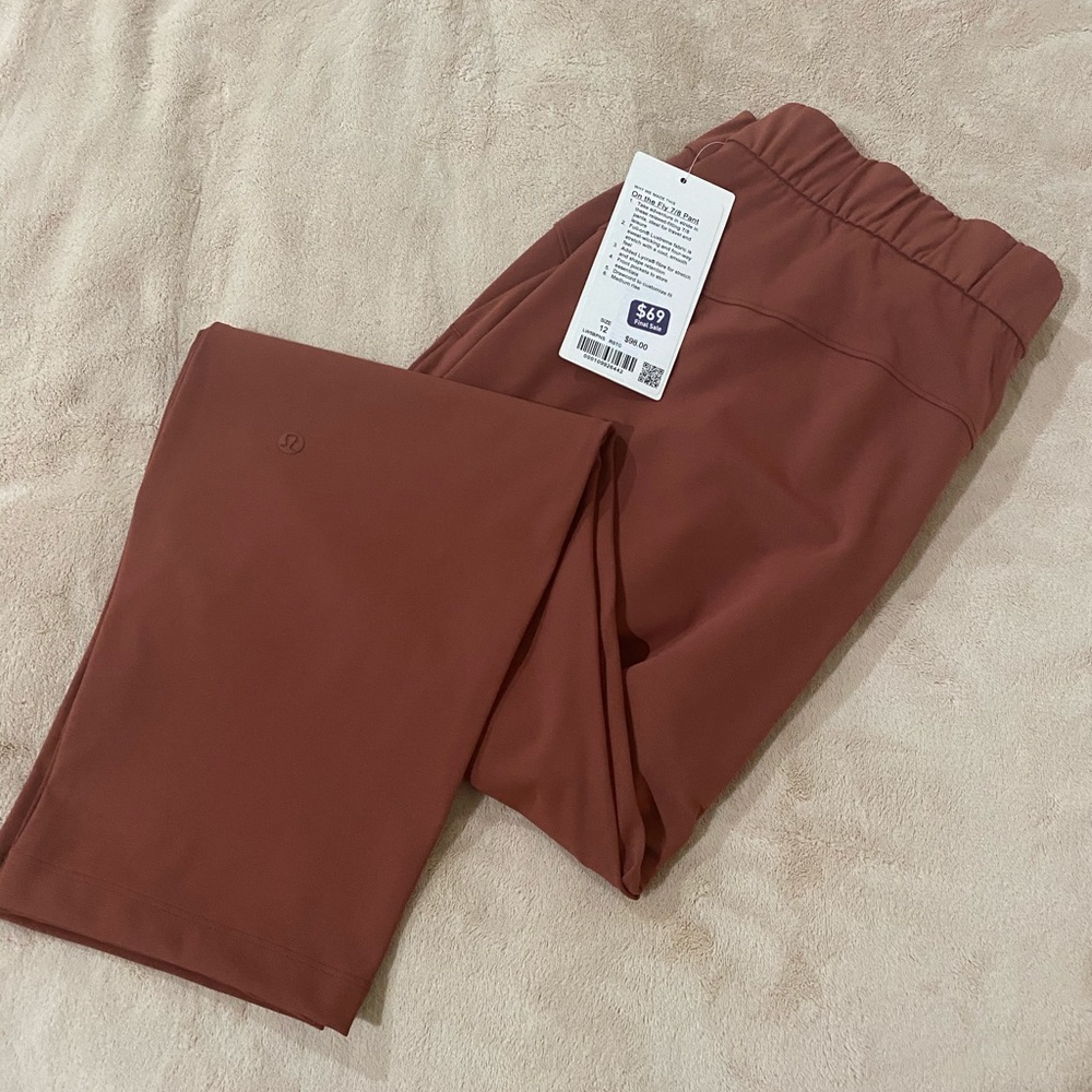 Lululemon pants